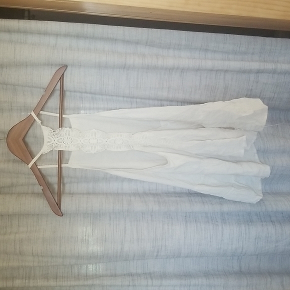 White Lacey Paper Crane Tank - Picture 2 of 4